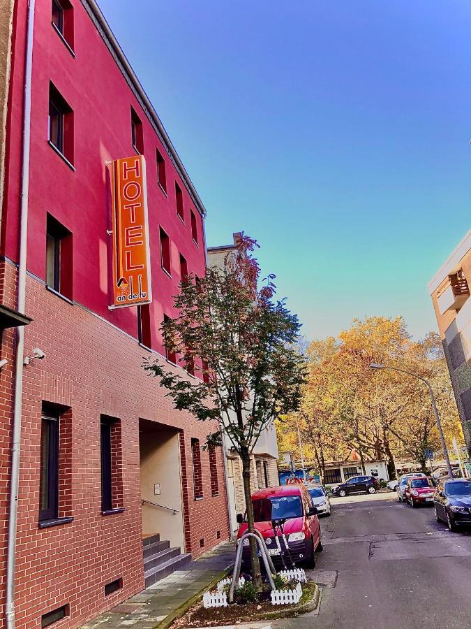Andefu Hotel Am Kantpark Дуйсбург Экстерьер фото